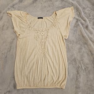 Strawberry Brand Top Size M